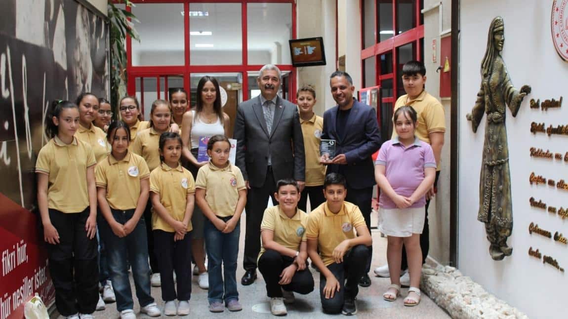 İlçe Milli Eğitim Müdürümüz Hakan ÖZCAN'ı Ziyaret Ettik.